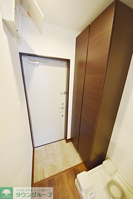 玄関　お問合せはタウンハウジングまで！※現地待合わせ相談可能