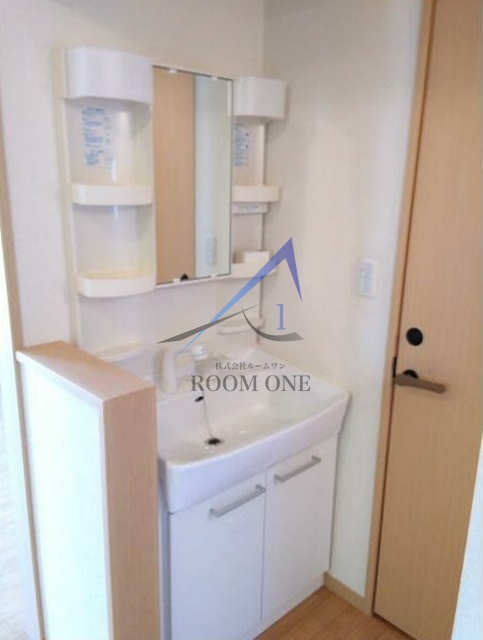 洗面設備　洗面台です。