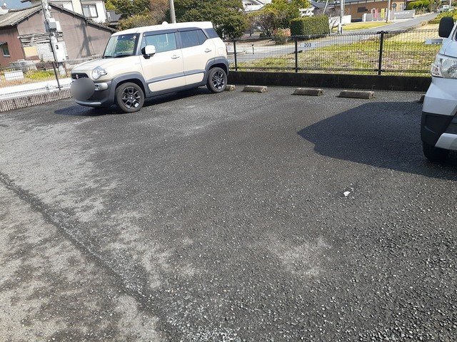 駐車場　駐車場があります