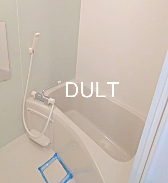 バス・シャワールーム　バスルームです。