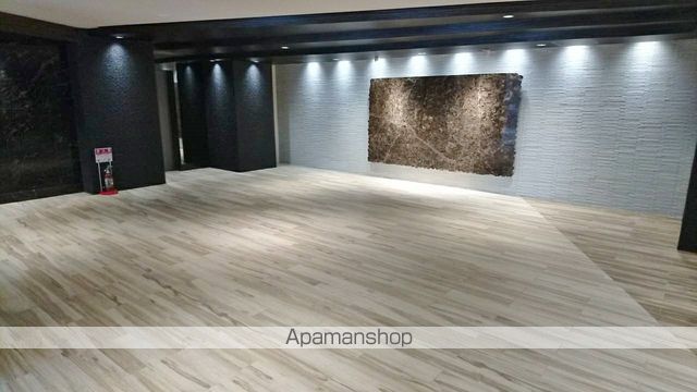 ロビー　ロビー