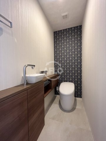 トイレ　プレジオ難波　トイレ