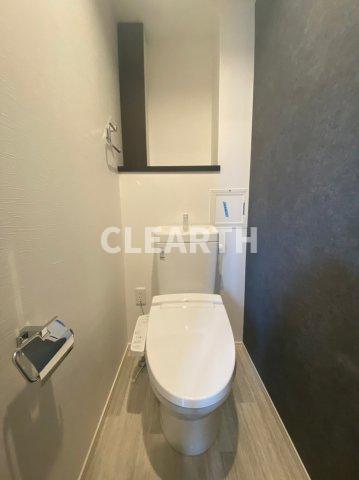 トイレ　ケイズ表参道（別号室反転タイプ）