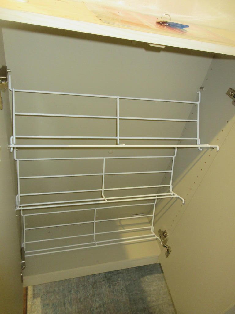 収納　シューズボックス