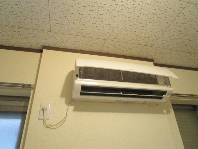 バルコニー　★エアコン★