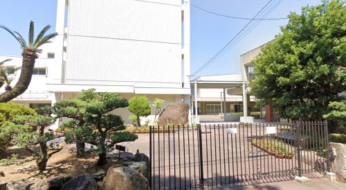 小学校　高松市立浅野小学校（小学校）まで1690m