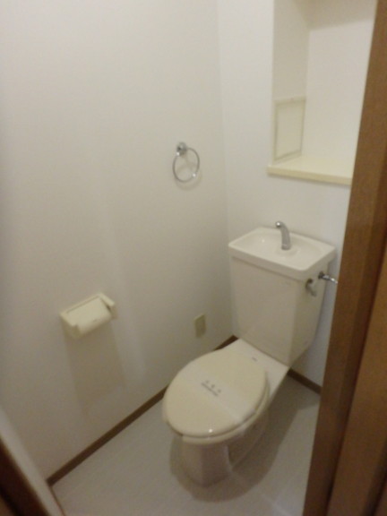 トイレ　トイレ