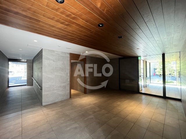 ロビー　THE　MUTUAL　江坂　ロビー