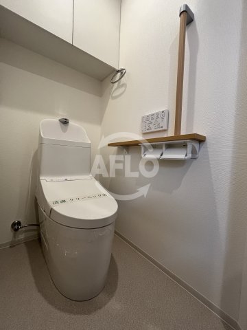 トイレ　THE　MUTUAL　江坂　トイレ