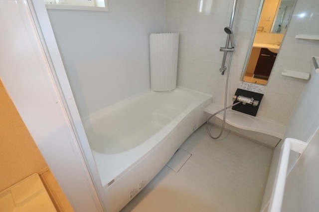 バス・シャワールーム　ユニットバス