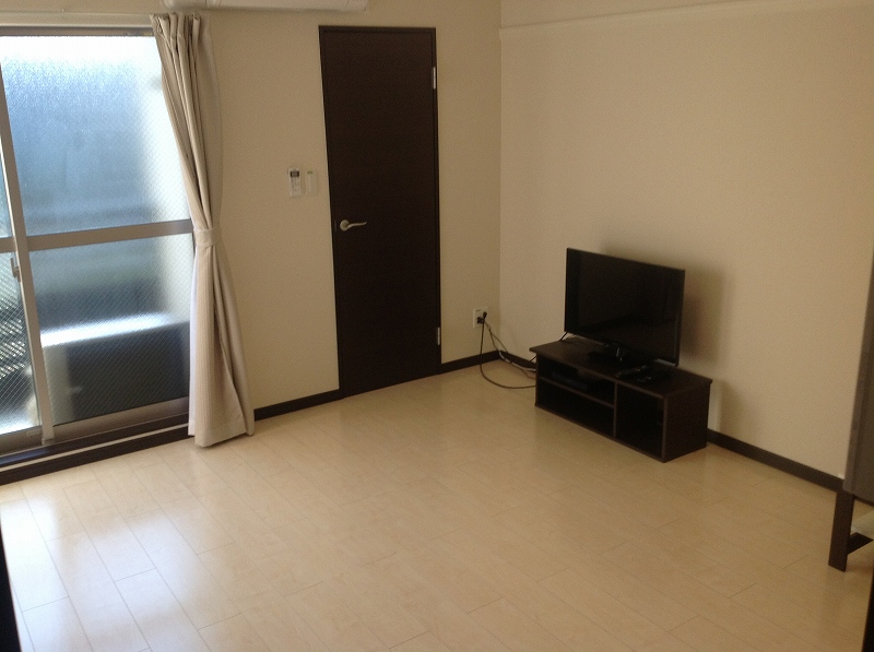 居室・リビング　同タイプの掲載になります