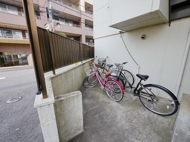 その他共有部分　自転車置き場