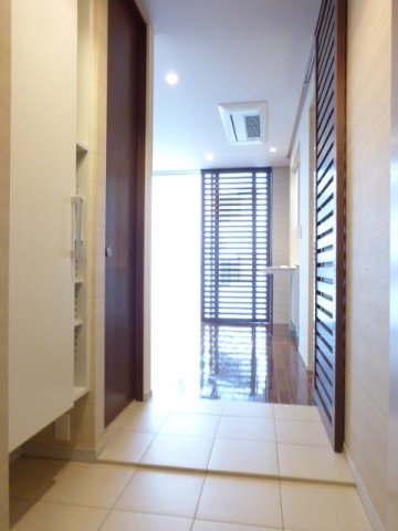 玄関　玄関※別部屋参考写真