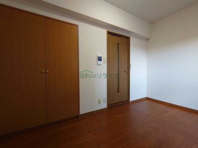 居室・リビング　同タイプ別部屋参考写真となります。