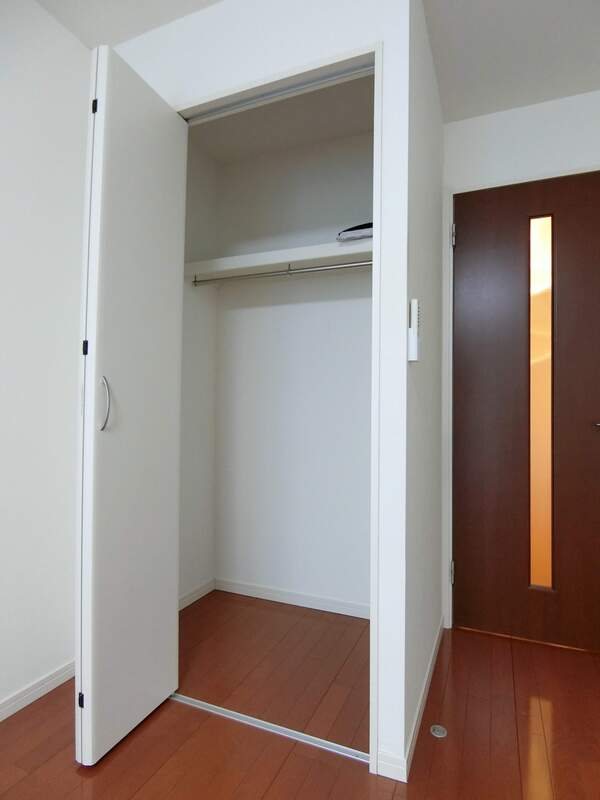 収納　クローゼット完備です。