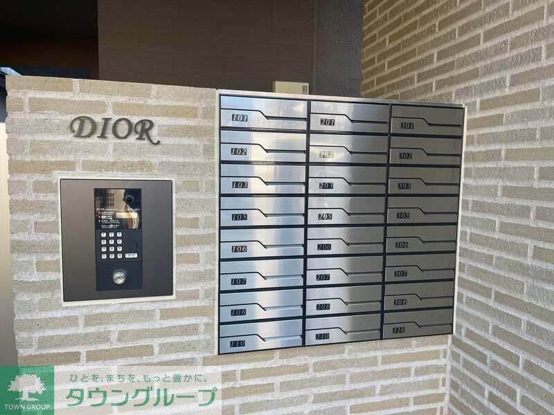 セキュリティ　エントランス