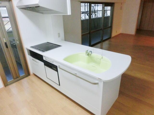 キッチン　嬉しい食器洗い機付き♪