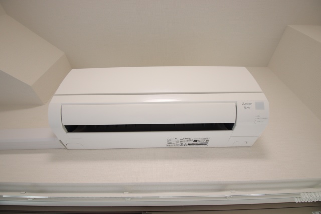 トイレ　※別室の参考写真の為、現況優先です。