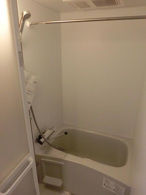 バス・シャワールーム　?