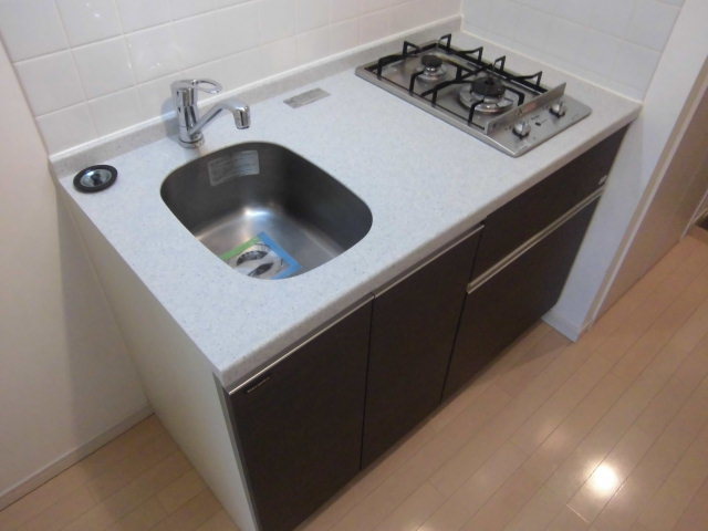 キッチン　ガス２口システムキッチン