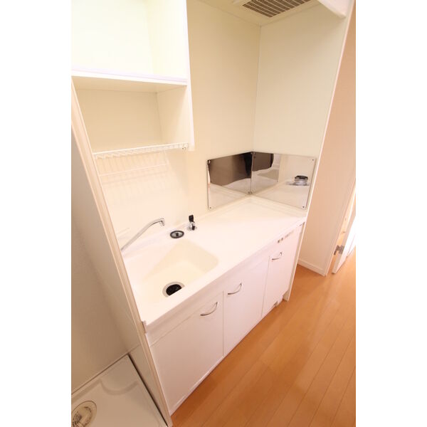 洗面設備　※同シリーズ物件の写真になります