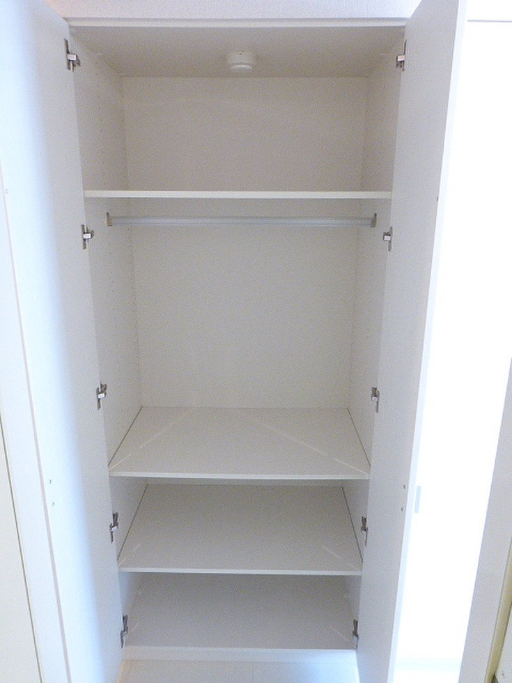 収納　※別部屋の参考写真です。