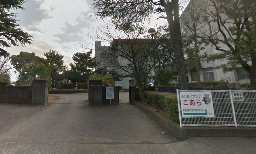 小学校　沼津市立今沢小学校（小学校）まで723m