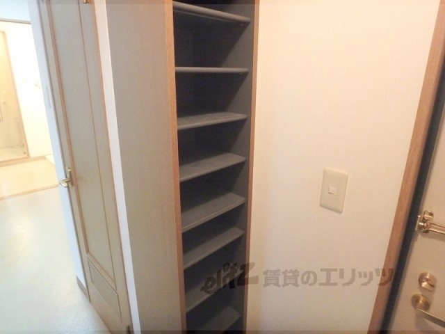 収納　下駄箱