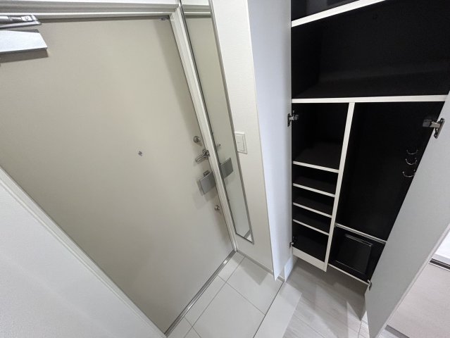 玄関　別部屋参照
