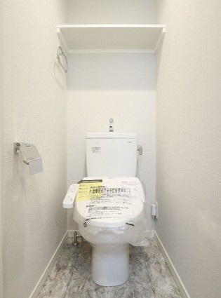 トイレ　別部屋参考写真
