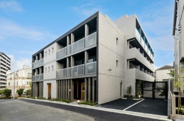 建物外観　おしゃれな外観