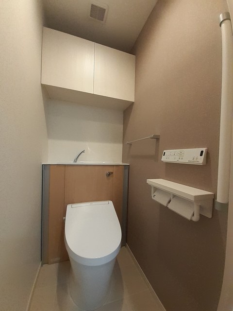 トイレ　※同物件・同タイプの写真です。