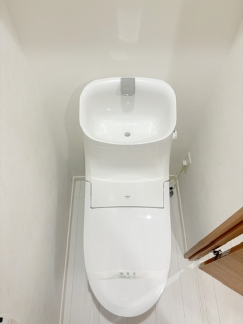 トイレ　別部屋参考写真