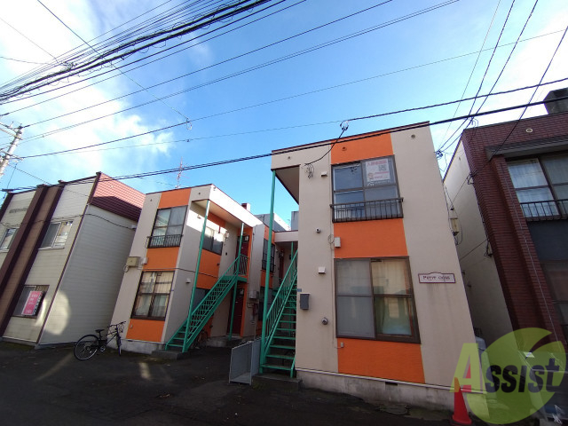 建物外観　札幌市中央区南十条西「ＰＥＴＩＴ　ＣＵＢＥ」