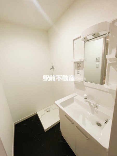 洗面設備　洗髪洗面化粧台