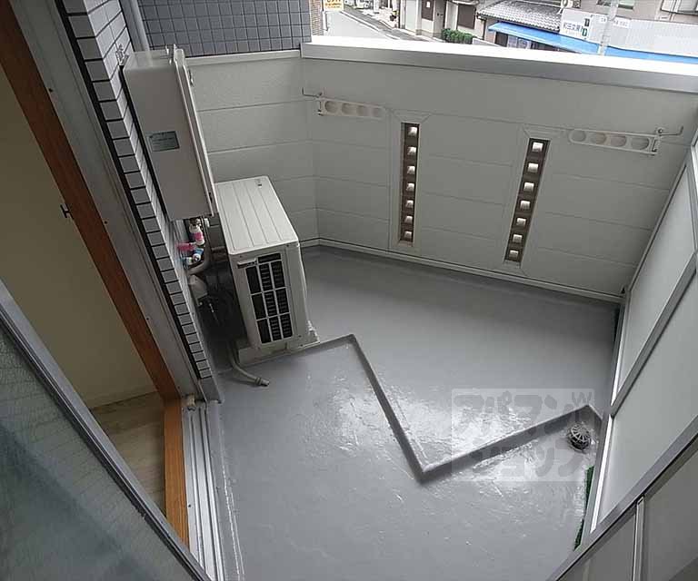 バルコニー　バルコニ