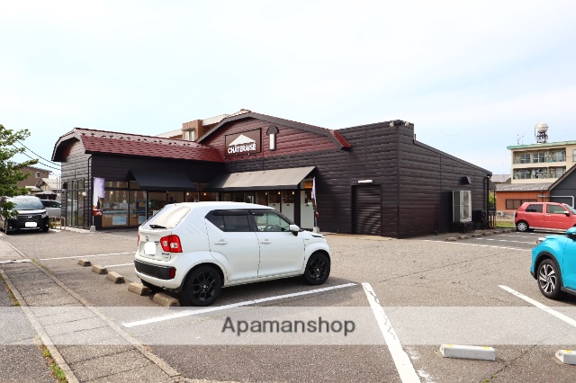 飲食店　シャトレーゼ 野々市新庄店（飲食店）まで839m