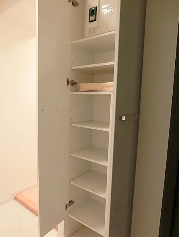 収納　写真は同タイプ住居です。
