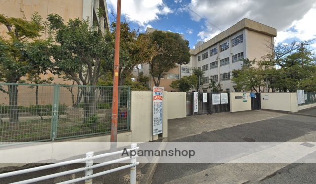 中学校　小田北中学校（中学校）まで818m