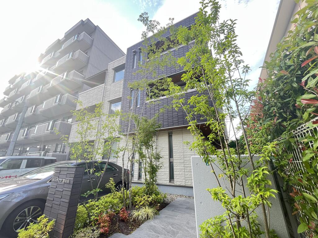 建物外観　外観写真
