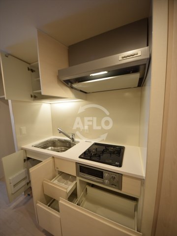 キッチン　OPUS RESIDENCE SHINSAIBASHI SO