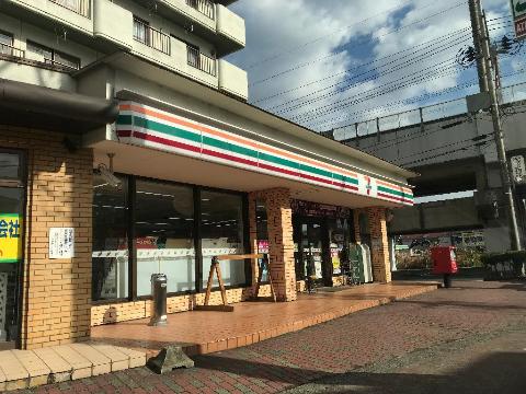 その他　セブンイレブン南福島店（その他）まで666m