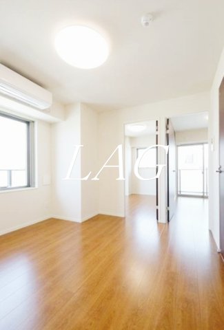 居室・リビング　洋室のお部屋です。