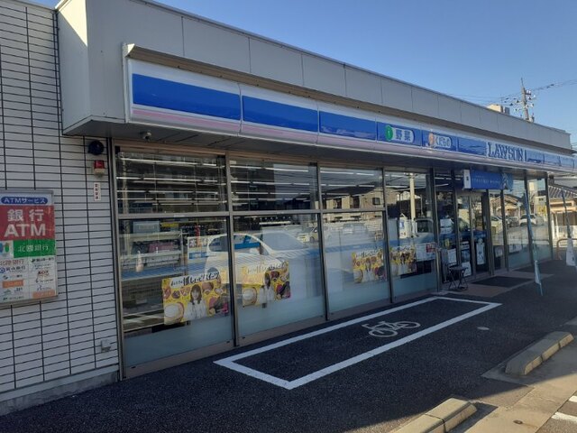 コンビニ　ローソン魚津青島店（コンビニ）まで400m