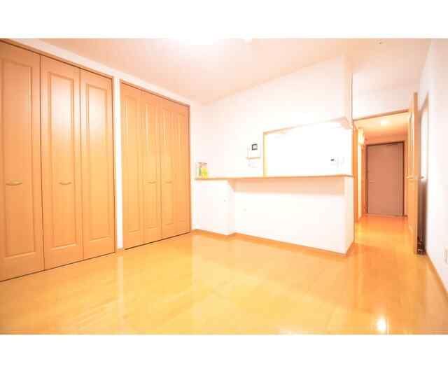 居室・リビング　※別部屋参考写真
