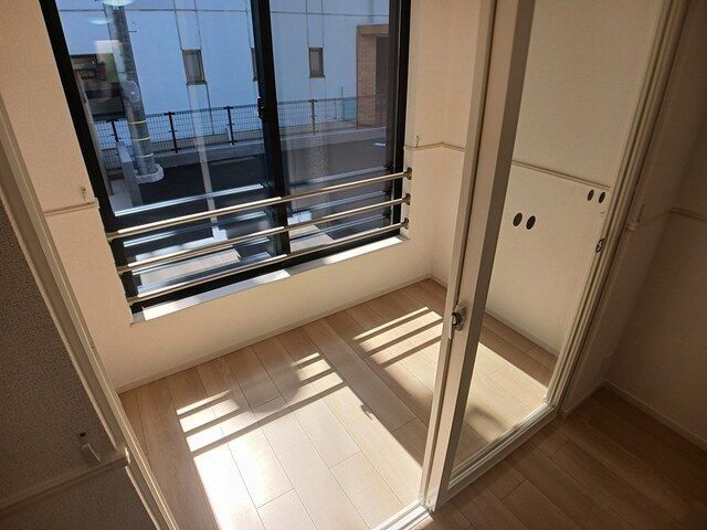 バルコニー　※サンルーム付き