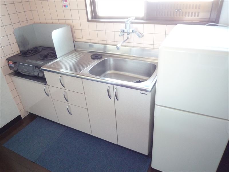 キッチン　※写真は同物件の別部屋です