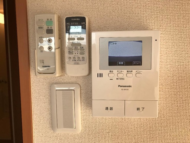 セキュリティ　TV付インターホン