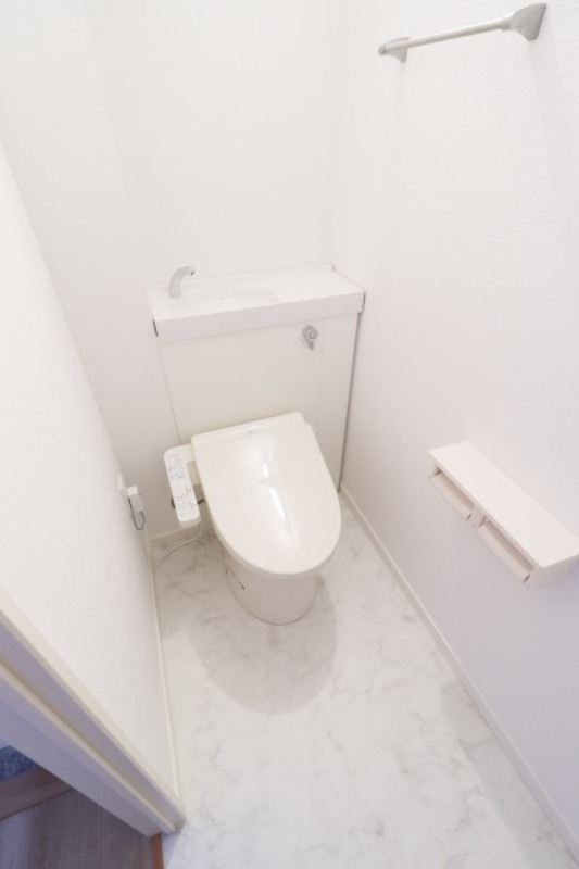 トイレ　図面と現状に相違がある場合には現状を優先
