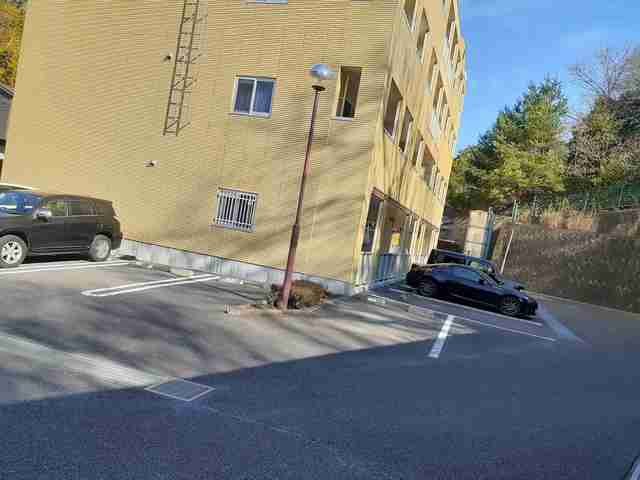 駐車場　車をお持ちの方に嬉しい駐車場付きの物件です